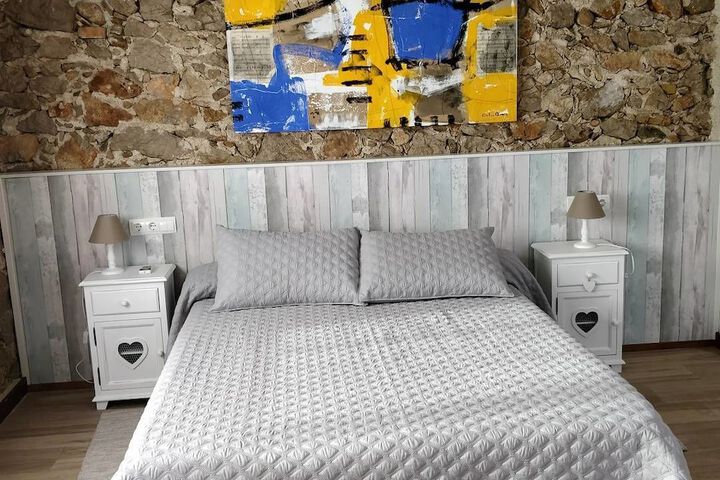 Room 4 of 52