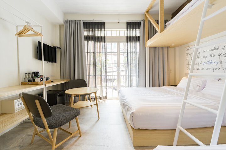 Room 21 of 73