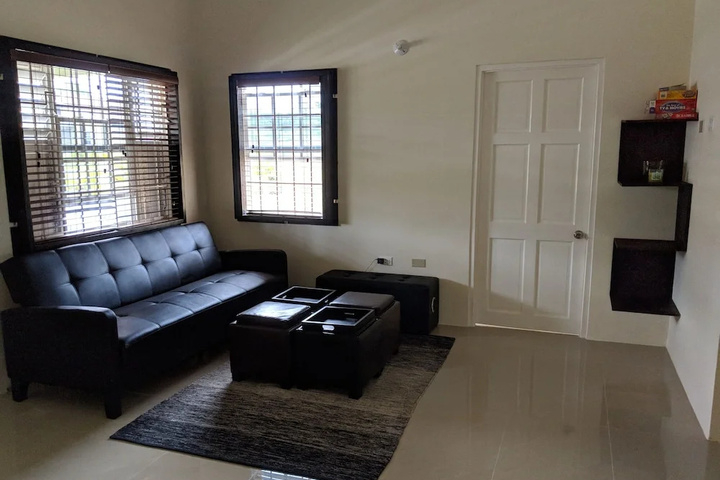 Room 9 of 22