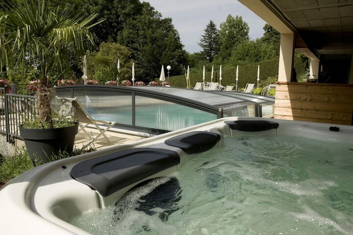 Spa 20 of 46