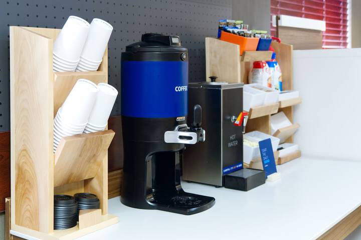 Breakfast/Coffee Service 43 of 58