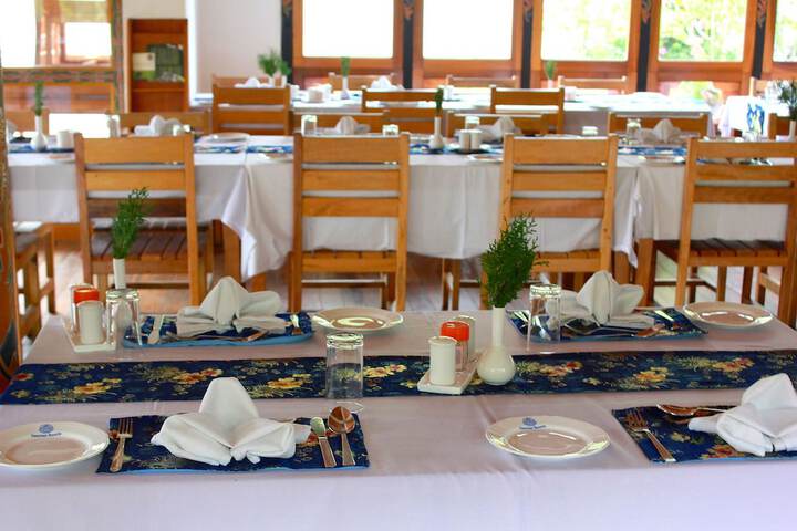 Dining Photos