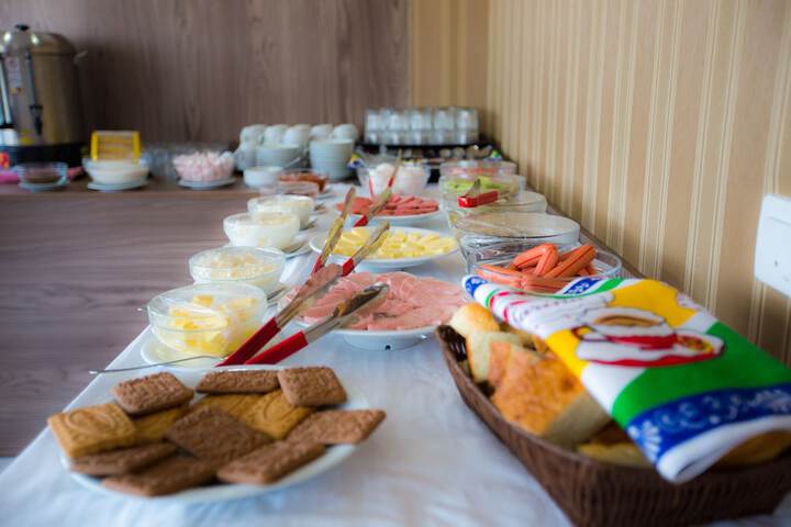 Dining 49 of 62