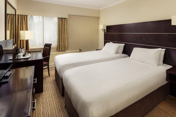 Room 14 of 61