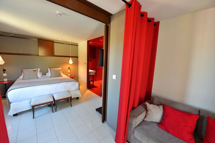 Room 21 of 101