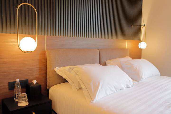 Room 17 of 57