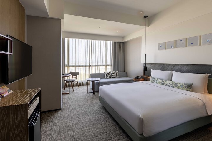 Room 49 of 104
