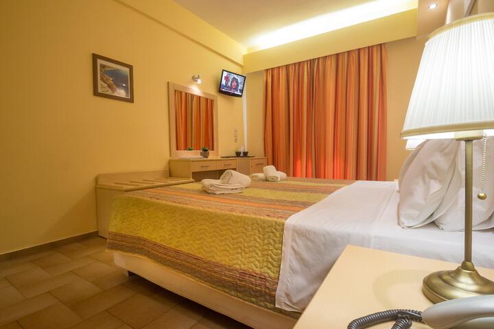 Room 45 of 51