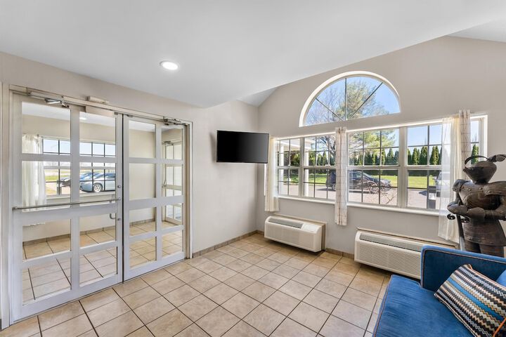 Lobby Entry