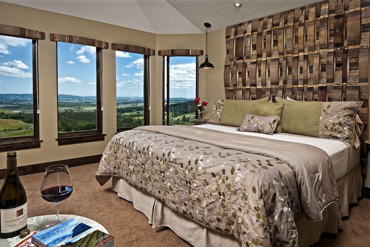 Room 18 of 53