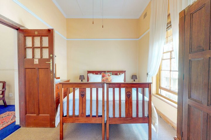 Room 16 of 95