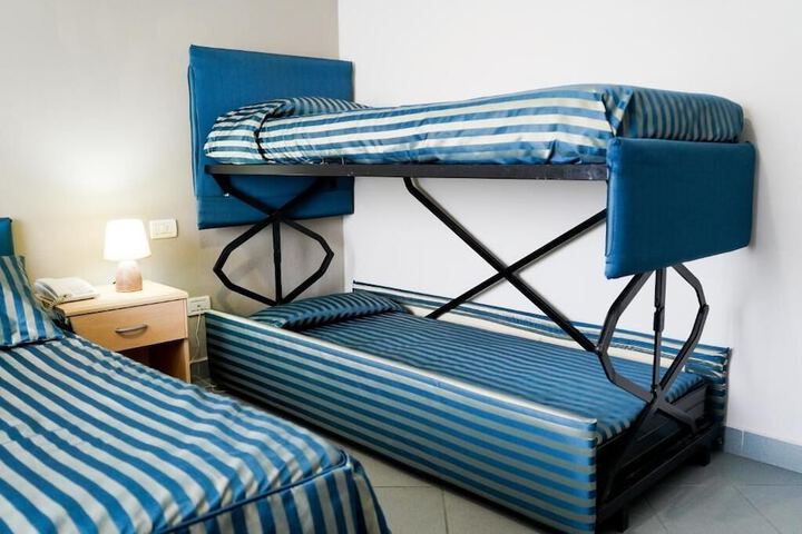 Room 20 of 65