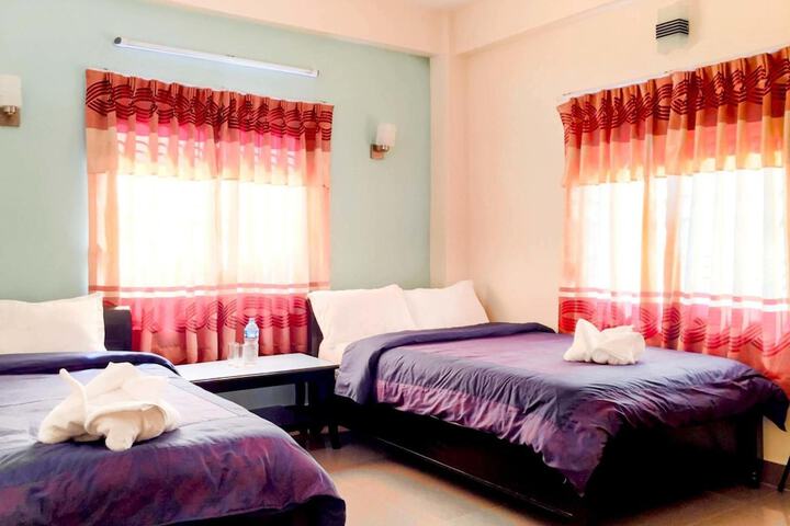 Room 13 of 22