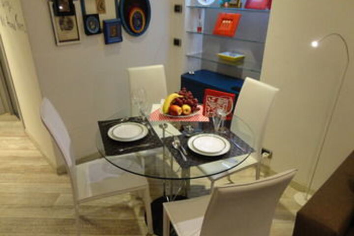 Room 14 of 21