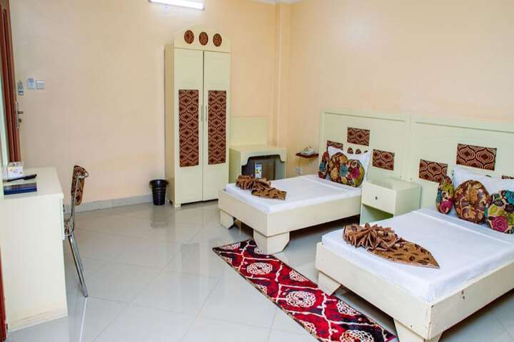 Room 12 of 67