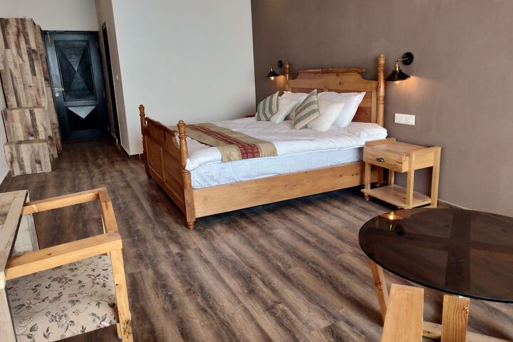 Room 19 of 42