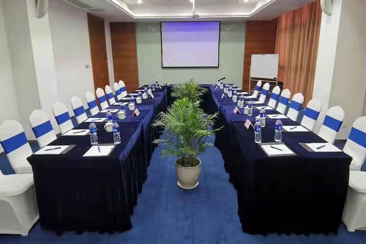 Meeting 33 of 49