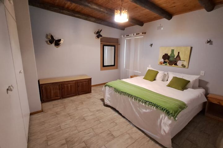 Room 7 of 39