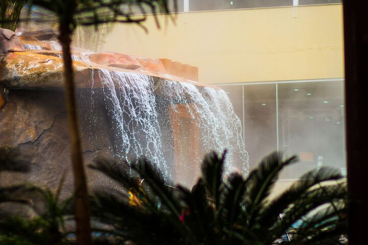 Pool Hotel