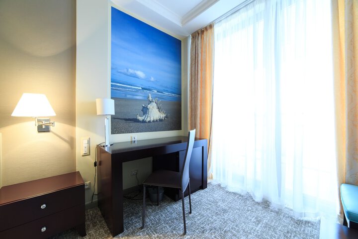 Room 31 of 117