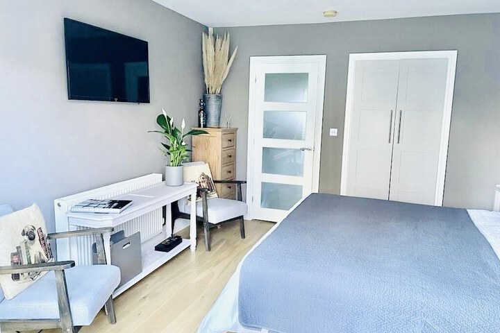 Room 7 of 43
