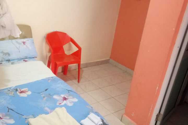 Room 7 of 14