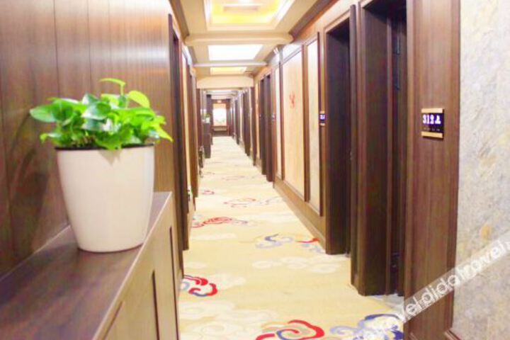 Hotel Interior 15 of 27