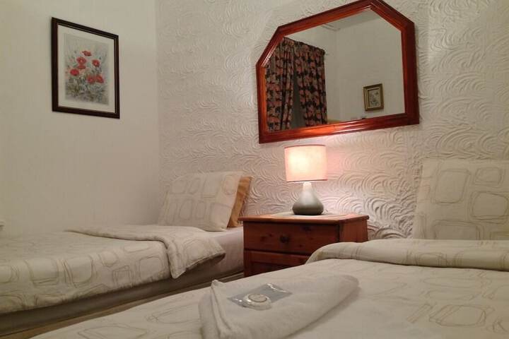 Room 3 of 57