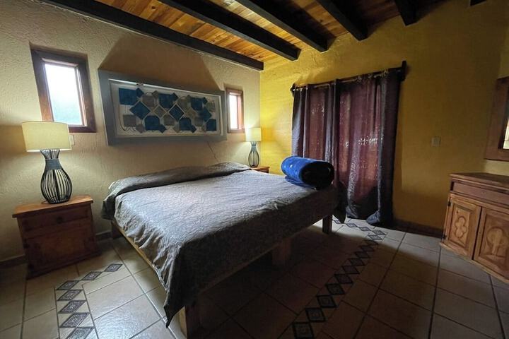 Room 2 of 17