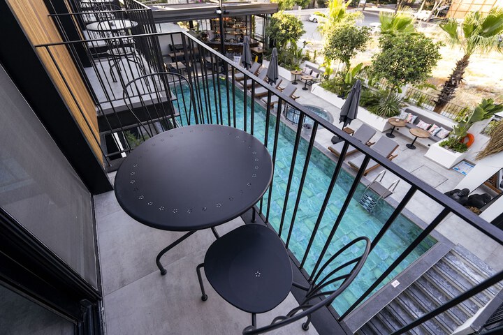 Terrace/Patio 199 of 201