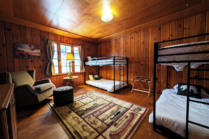Room 168 of 447