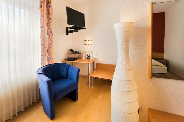 Room 19 of 52