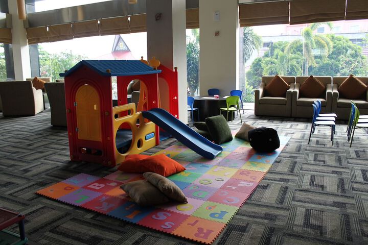 Children's play area - indoor