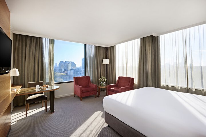 Room 14 of 74