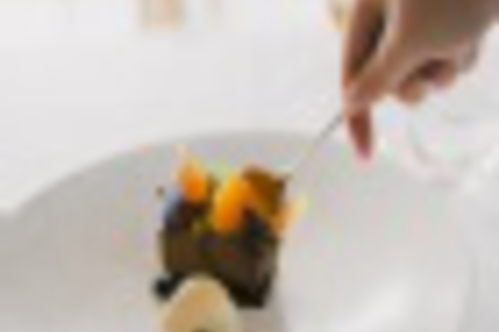 Dining 409 of 706