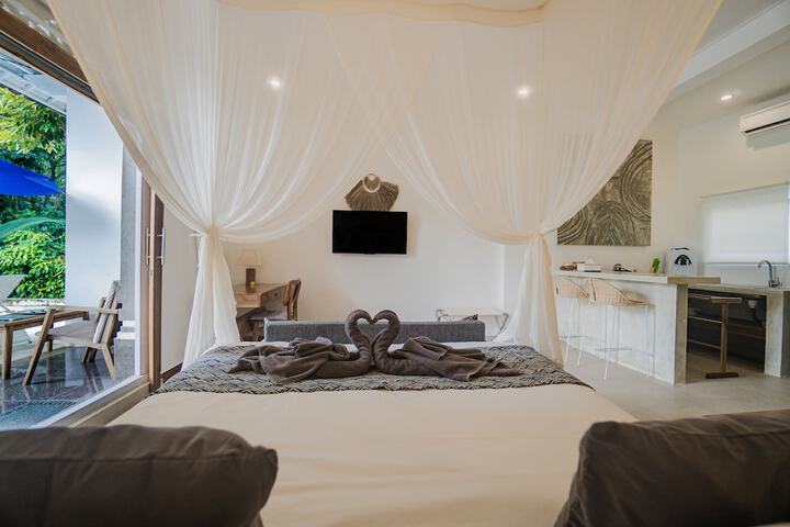 Room 5 of 21