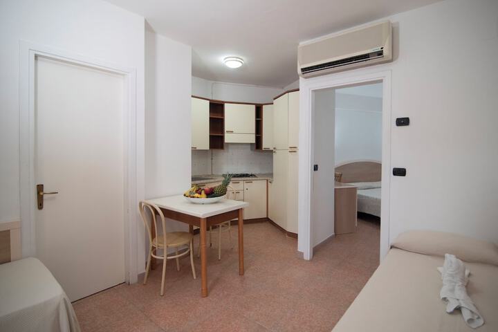 Room 20 of 63