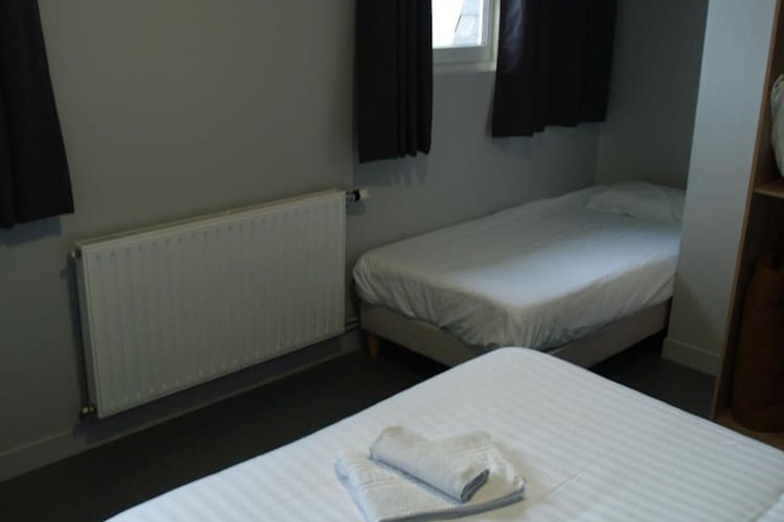 Room 20 of 38