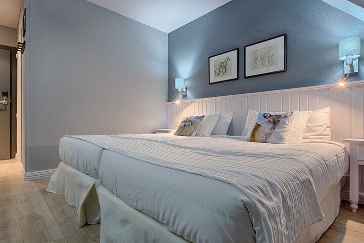 Room 25 of 59