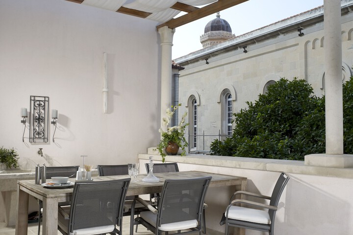 Terrace/Patio 30 of 61