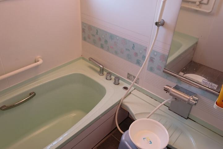 Room 10 of 30