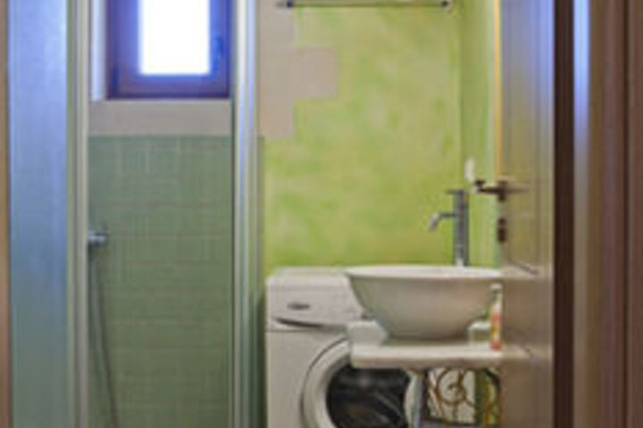 Room 5 of 30