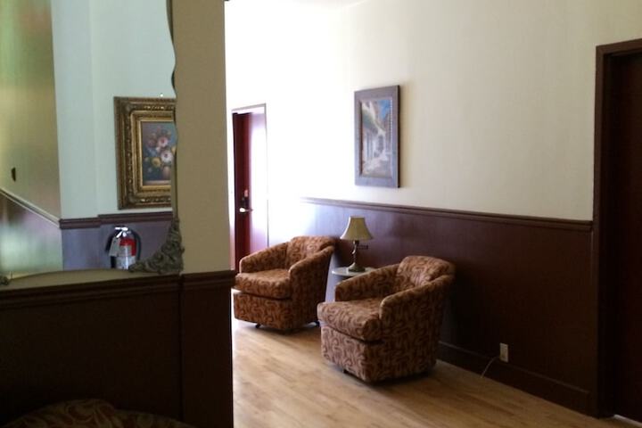 Ballroom/Hall 60 of 64