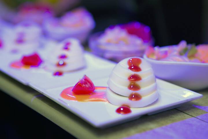 Dining 81 of 106
