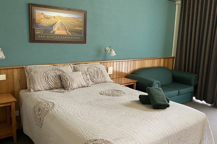 Room 35 of 62