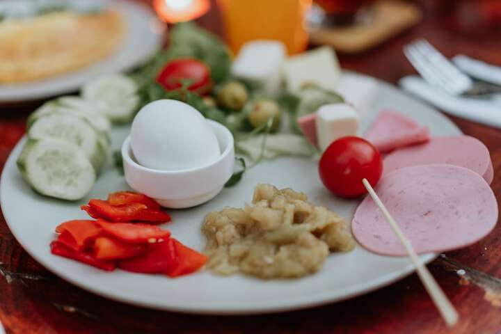 Dining 48 of 71