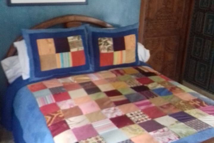 Room 7 of 27