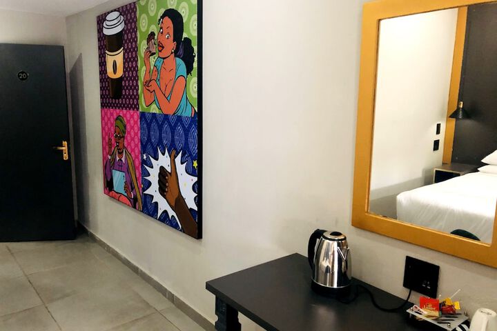 Room 60 of 241