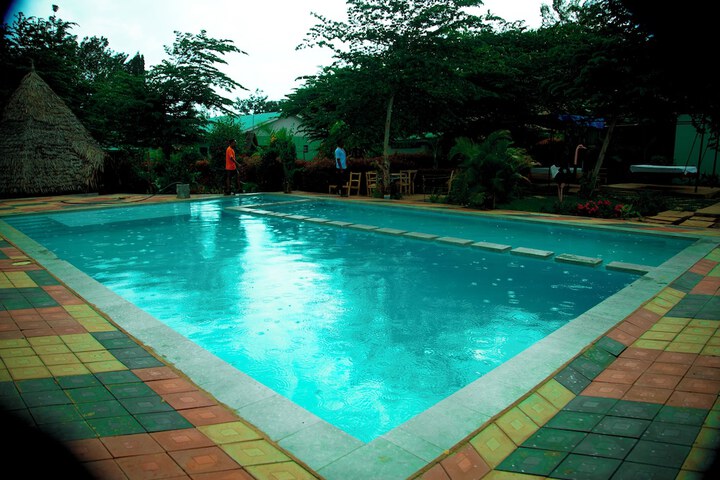 Hotel 4 of 6