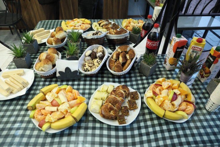 Breakfast/Coffee Service 13 of 14